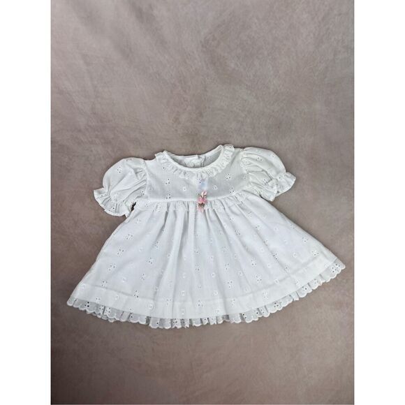 Vintage White Eyelet Girls Dress Size 3 Months 1990s Smocked Preppy - Picture 1 of 4